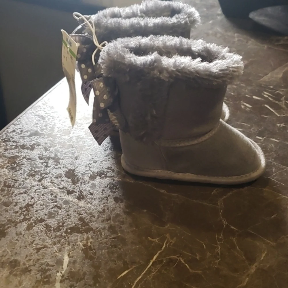 Gray Koala Baby Boots‎ with Bow Detail